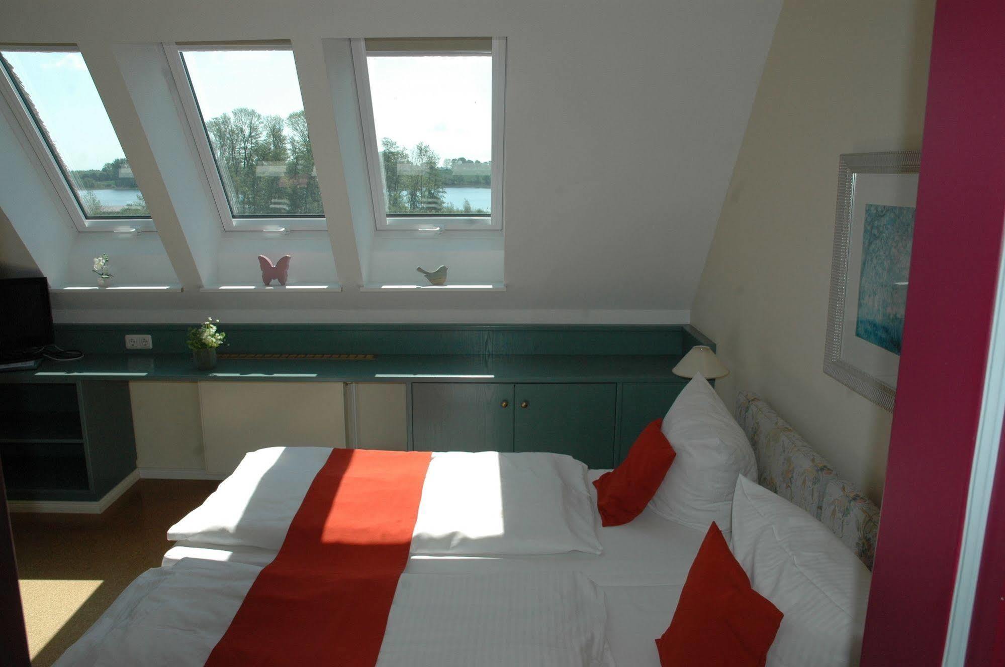 Alago Hotel Am See Cambs Екстер'єр фото